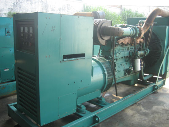 枞阳租赁发电机- 发电机碳刷磨损的原因是什么