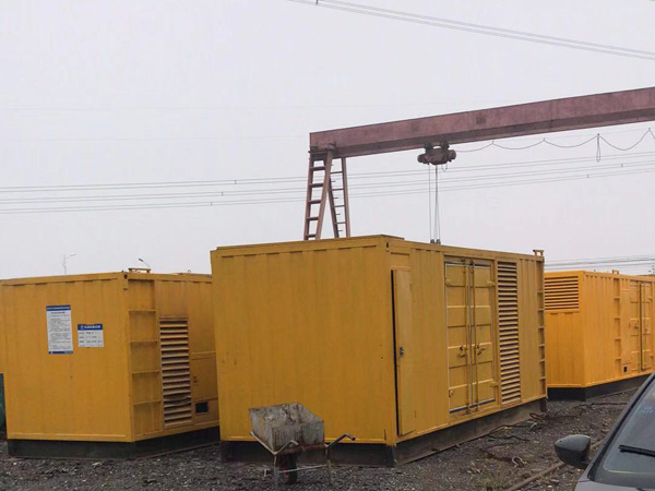 枞阳100kw柴油发电机组每小时油耗？