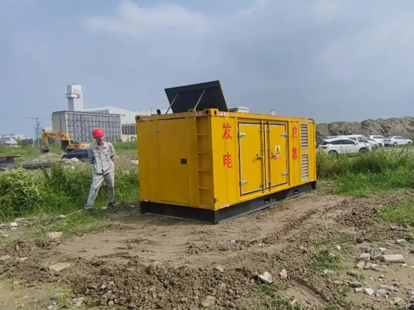 枞阳200KW柴油发电机机组每小时的油耗量受哪些因素影响？